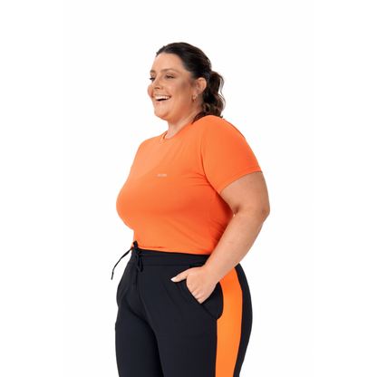 Camiseta Feminina B.ON Dry Plus Size Basic Laranja - 24270892